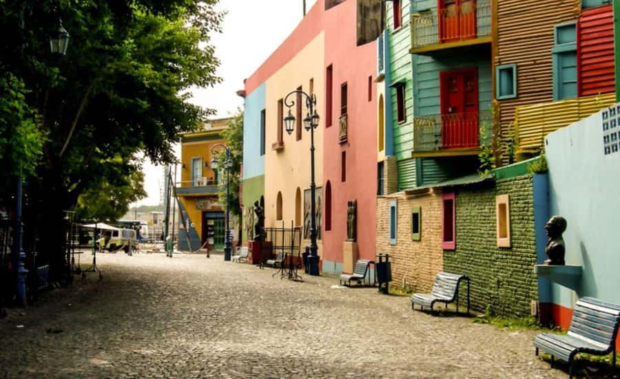 Buenos Aires Premium city tour with street food - Floralis Genérica and the university quarter