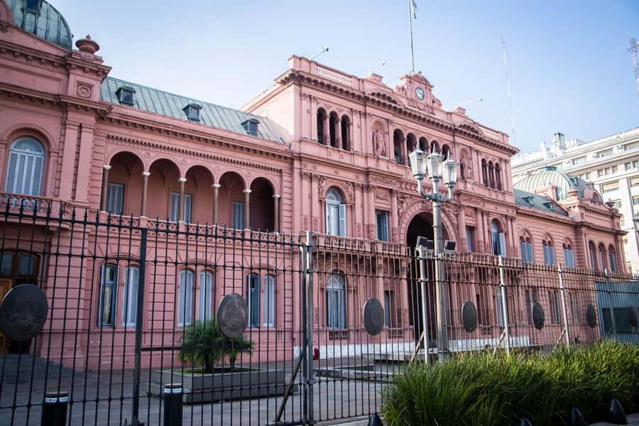 Buenos Aires Private City Tour with a local guide - Why a private car works so well in Buenos Aires