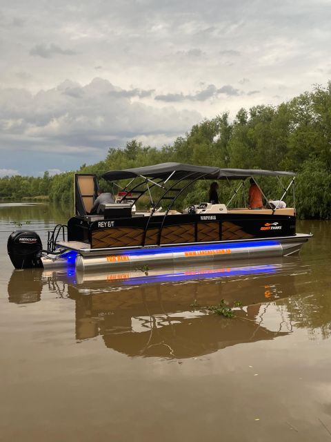 Buenos Aires: Private Delta Boat Tour with Barbecue onboard - Weather and comfort on the water