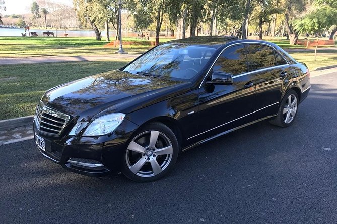 Buenos Aires: Private EZE Airport Transfer - Reliability and communication