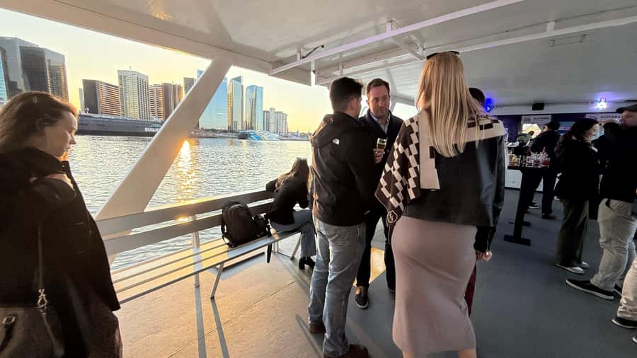 Buenos Aires: Puerto Madero Sunset Cruise with Open Bar - What this Puerto Madero cruise is really like