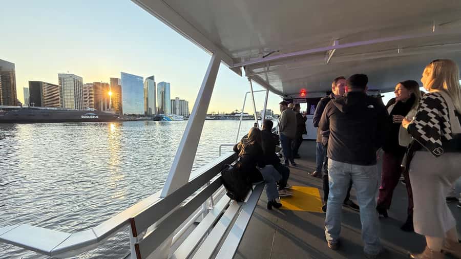 Buenos Aires: Puerto Madero Sunset Cruise with Open Bar - Seating, space, and comfort
