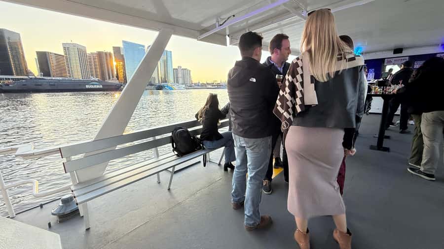 Buenos Aires: Puerto Madero Sunset Cruise with Open Bar - Is $39 a good price?