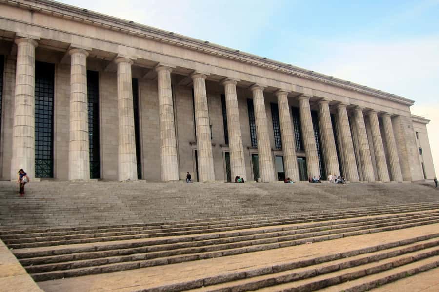 Buenos Aires: Recoleta Neighborhood Walking Tour - Who should book this Recoleta walk?
