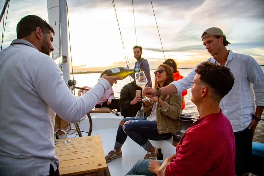 Buenos Aires Sailing Tour with Wine Tasting - Key points to know before you book