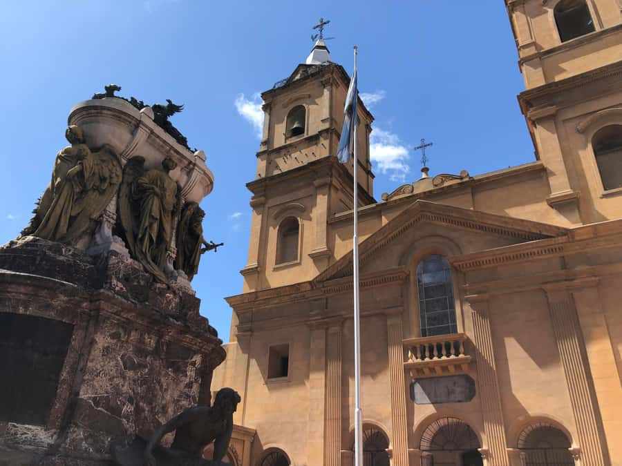 Buenos Aires: San Telmo and Market Guided Walking Tour - Key points to know before you book