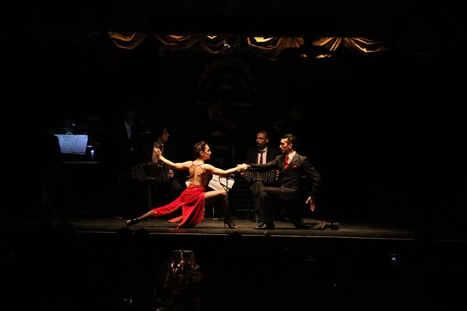 Buenos Aires Shore Excursion: La Ventana Dinner and Tango Show - From the cruise port to San Telmo at 7:30 p.m.