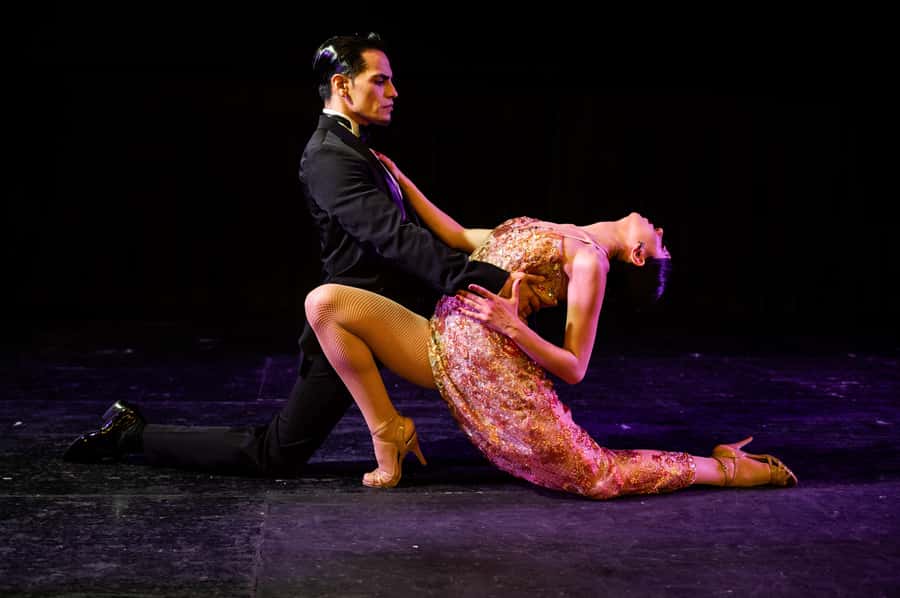 Buenos Aires: Tango Show at Tango Porteño & Optional Dinner - Tourist Show or Authentic Tango?