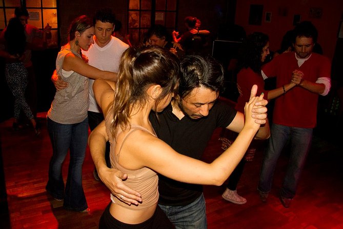 Buenos Aires Tango Show, Dinner and Dance Lessons - Why tango belongs on your Buenos Aires schedule