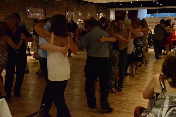 Buenos Aires Tango Tour Including Class and Milongas - Key points at a glance