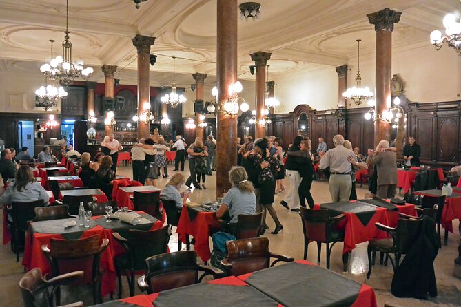 Buenos Aires Tango Tour Including Class and Milongas - From lesson to milonga: the evening changes gear