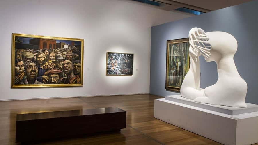 Buenos Aires: Walking City Tour with Colón Theater & Museums - MALBA and about 400 Latin American artworks
