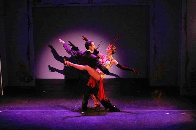 Cafe de los Angelitos Tango Show Buenos Aires - Choosing the three-course dinner option