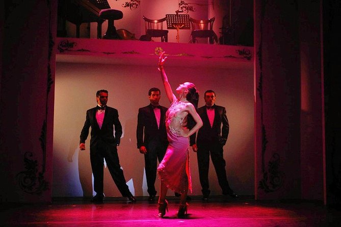 Cafe de los Angelitos Tango Show Buenos Aires - What the tango performance offers
