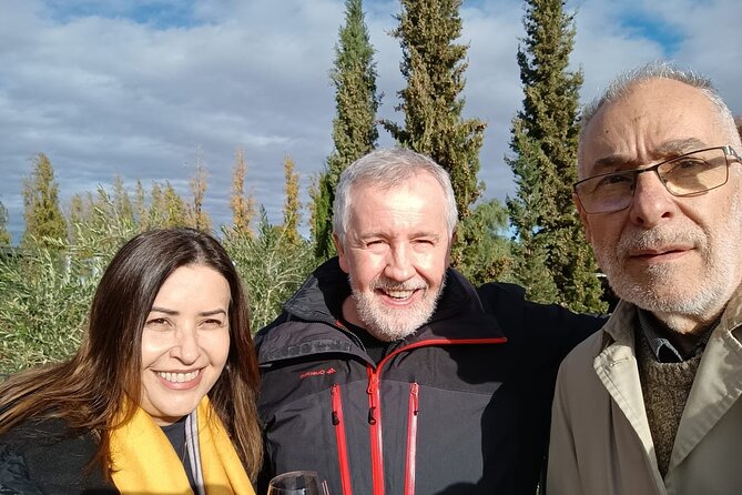 Casa Vigil (the enemy) + Dinner + Guided tour - The olive-oil stop and the Sunday problem