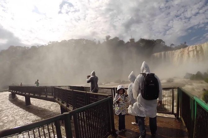 Cataratas Iguazu Argentinas Tour and Great Adventure on boats tour - Who should skip the boat portion