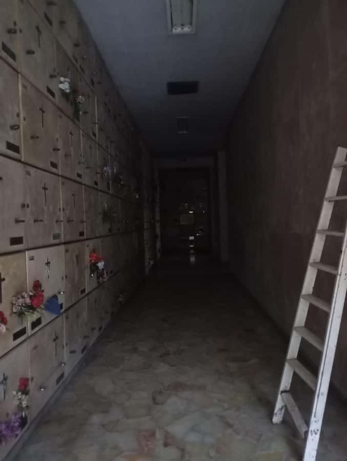 CHACARITA CEMETERY + PARQUE CHAS (LABYRINTH) - Finding the center of the Parque Chas maze