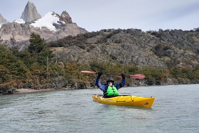 Chalten Kayak at the Rio de las Vueltas - Starting at San Martín 872 with a proper gear fitting