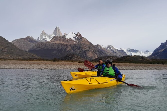 Chalten Kayak at the Rio de las Vueltas - Twelve kilometers beneath Fitz Roy and Cerro Eléctrico
