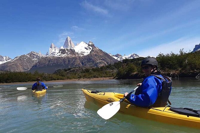 Chalten Kayak at the Rio de las Vueltas - Landing at Mirador del Fitz Roy