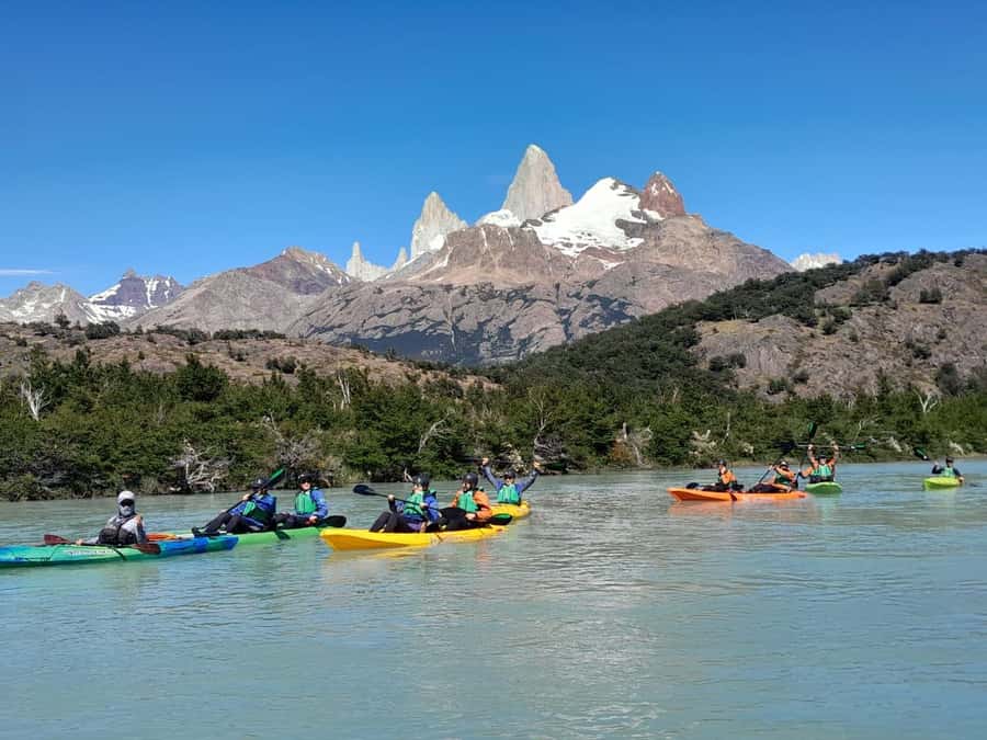 Chalten Kayak without lunch - The 21-kilometer ride toward Lago del Desierto