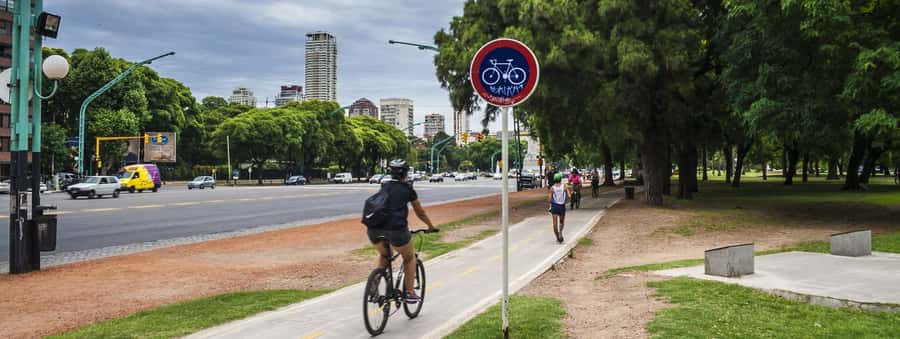 City Bike Tour in Palermo and Recoleta - Why a bicycle works well in Buenos Aires