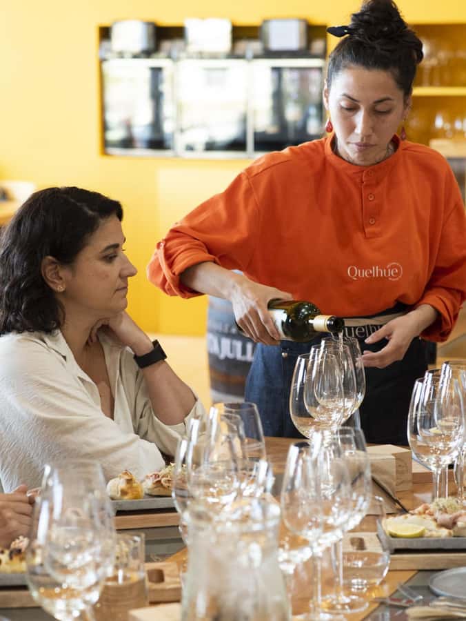 City tour and Wine tasting - Who will enjoy this Ushuaia experience most?
