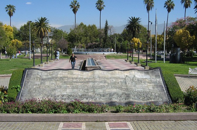 City Tour And Wines With Lunch - Wine tasting and a three-course winery lunch