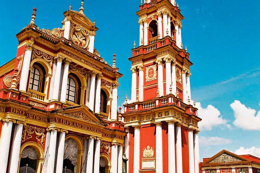 City Tour Salta and San Lorenzo - Güemes and the Monument to 20 de Febrero