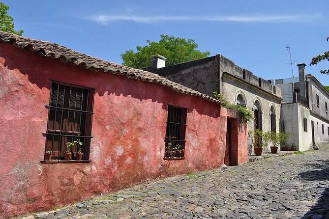 Colonia Premium Day Tour From Buenos Aires - The Buenos Aires Pickup and Ferry Check-In