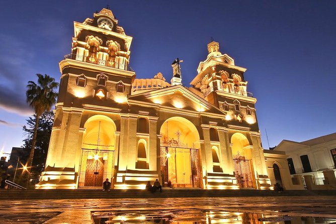 Cordoba City Tour with Optional Jesuitic Square - San Martín Square and the foundational center
