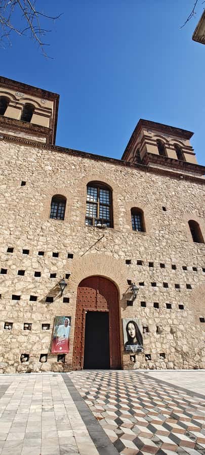 Cordoba citytour - What the small group and private car change