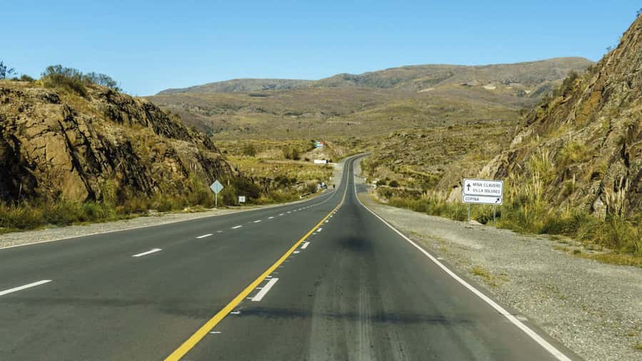 Cordoba: Full-day Tour to Traslasierras Valley - The return through Bosque Alegre adds a second scenic route