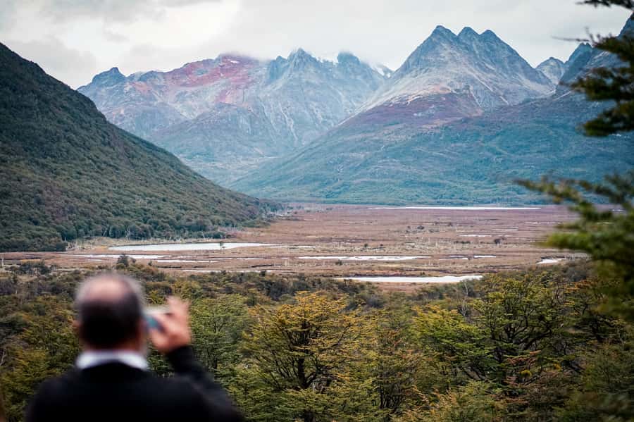 Crossing the Andes: Fagnano and Escondido lakes with lamb - Key points to know before booking