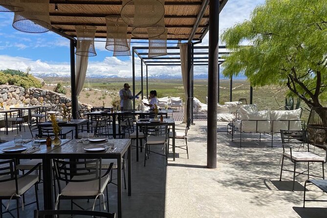 Degustación Pulenta Estate + Almuerzo en Ruda. Transporte privado - Ruda Cocina: lunch with mountain views