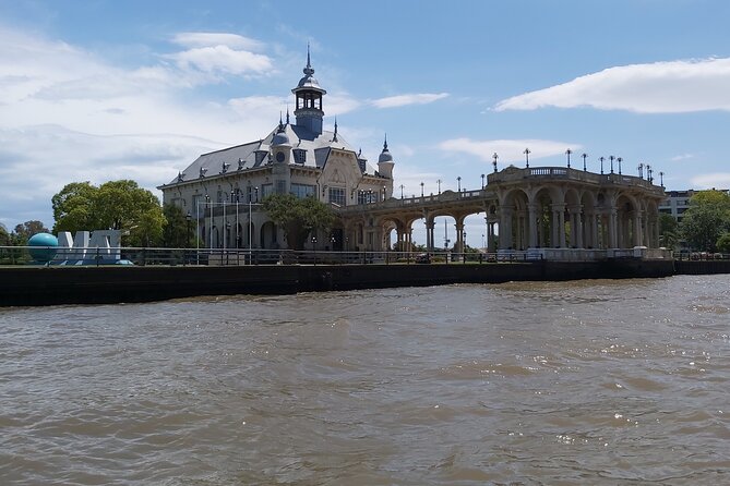 Delta Tigre Premium Tour with a friend in Buenos Aires - The San Antonio River and Tres Bocas show Tigre’s quieter side