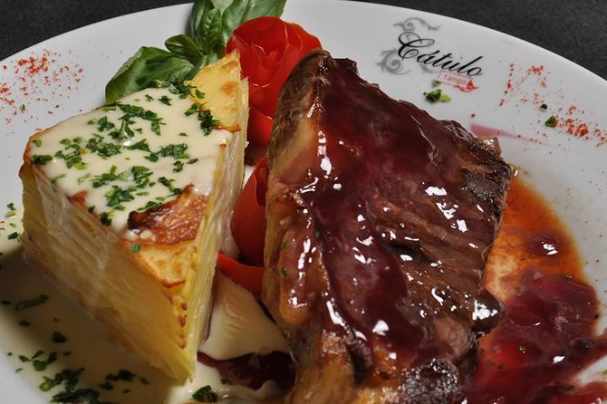 Dinner and Tango Show at 'Catulo Tango' - Who will enjoy this Buenos Aires evening