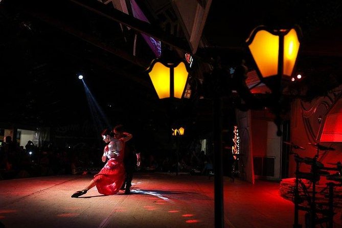 Dinner Show Rafain Steakhouse from Puerto Iguazú Hotels Private Tour - Samba, Capoeira, and the Carnival Finale