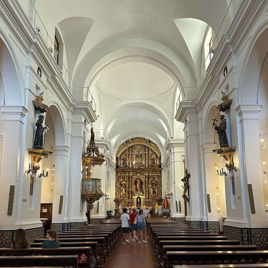 Discover Recoleta, Buenos Aires' Little Paris - Key points to know before you book