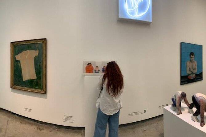 Discover Underground Art Galleries in San Telmo! - Linse Galería, 30 minutes with a new art space
