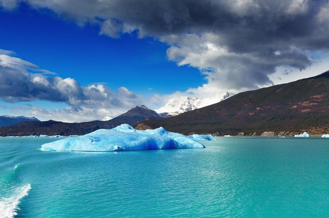 El Calafate Expedition: 4WD Adventure with Optional Hike-Zipline - The upper balconies and the grand view