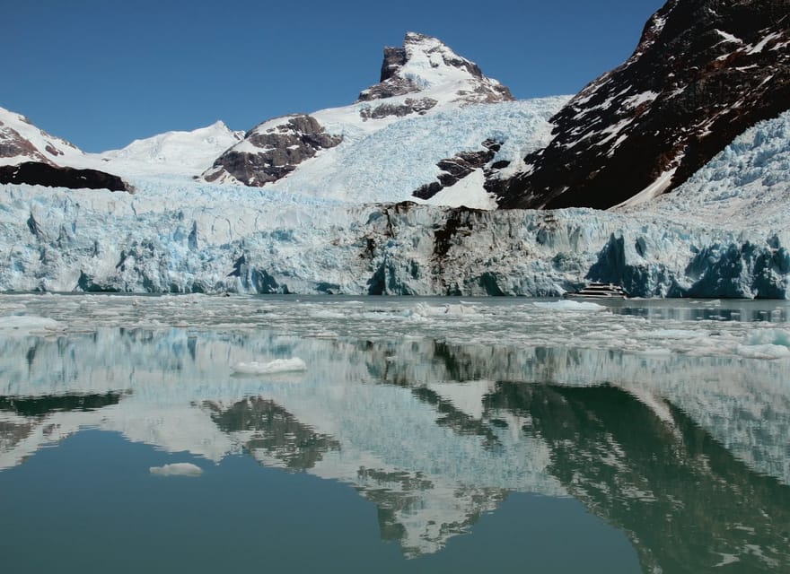 El Calafate: Spegazzini and Upsala Glaciers Boat Tour - Spegazzini Base gives you time off the boat