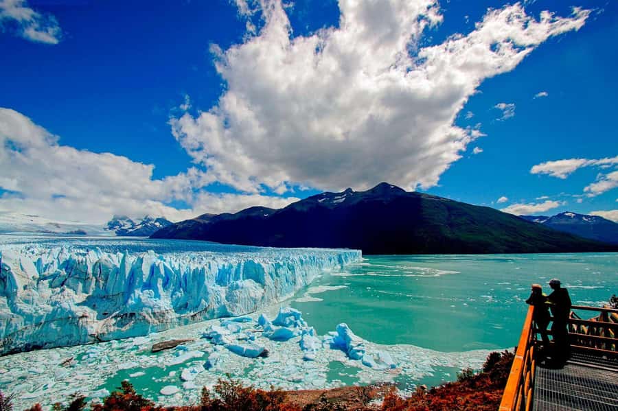 El Calafate: Trip to the Famous Perito Moreno Glacier - Leaving El Calafate for Los Glaciares National Park