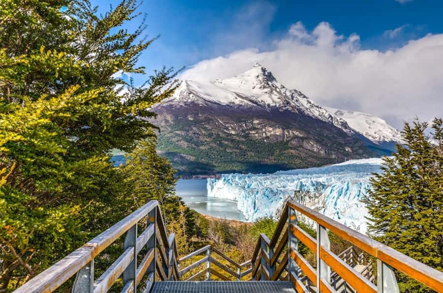 El Calafate: Trip to the Famous Perito Moreno Glacier - Choosing between the walkways and the boat