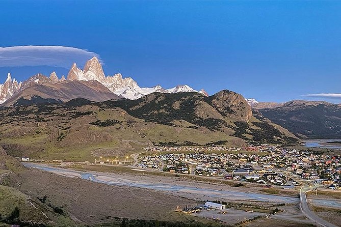 El Chalten Full Day & Free Trek from El Calafate - The long road from El Calafate to El Chaltén