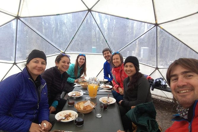 El Chalten Full Day to Lago del Desierto & Glaciar Vespignani - What the guide adds to the experience