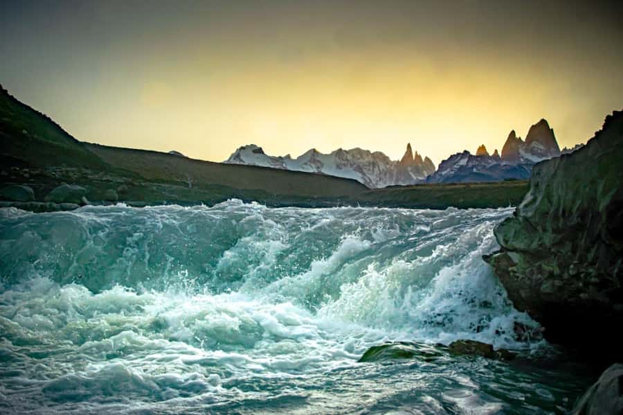 El Chalten: Rio de las Vueltas and Patagonia Rafting - Entering the canyon and its 20 rapids