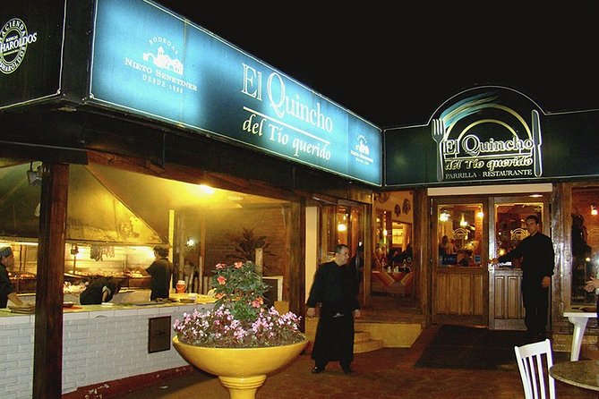 El Quincho Del Tio Querido - Dinner And Show from Foz do Iguaçu - What The Night Is Trying To Do