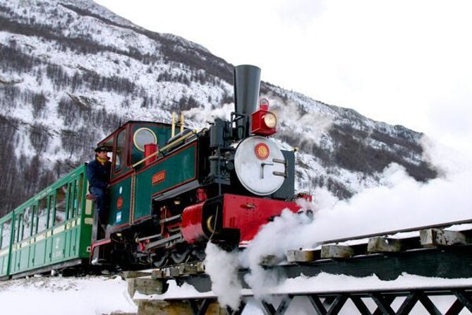 End of the World Train Ticket - Comfort, food, cold weather, and boarding