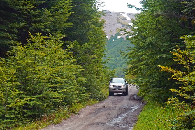 Escondido Lake and Fagnano Lake 4x4 Off Road Tour with Lunch - Why This Ushuaia Day Trip Works